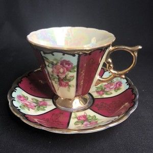 Vintage Royal Sealy Tea Cup & Saucer Luster ware Gold Trim Japan
